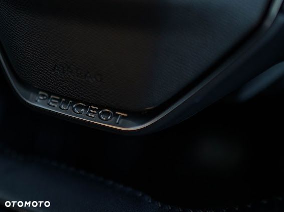 Peugeot 2008 1.2 PureTech Allure Pack S&S EAT8 - 23