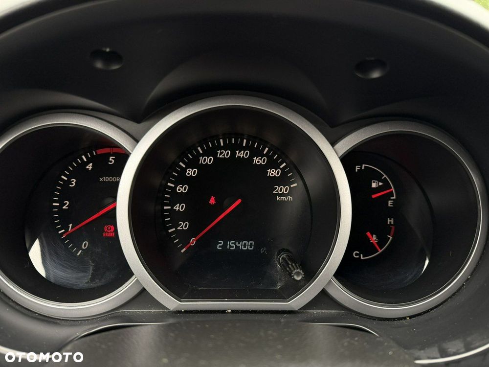 Suzuki Grand Vitara - 17