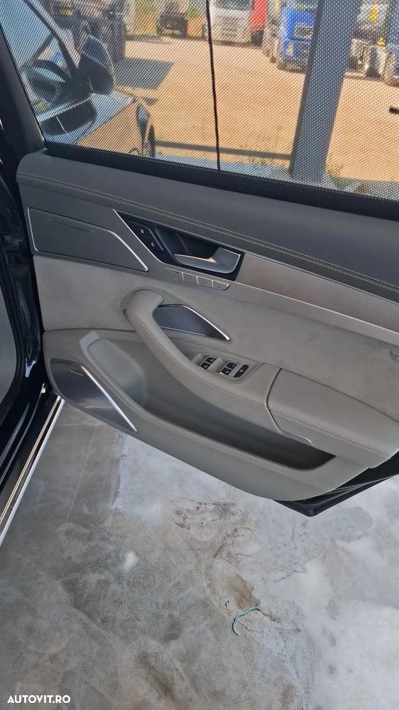 Audi A8 3.0 TDI DPF clean diesel quattro tiptronic Lang - 5