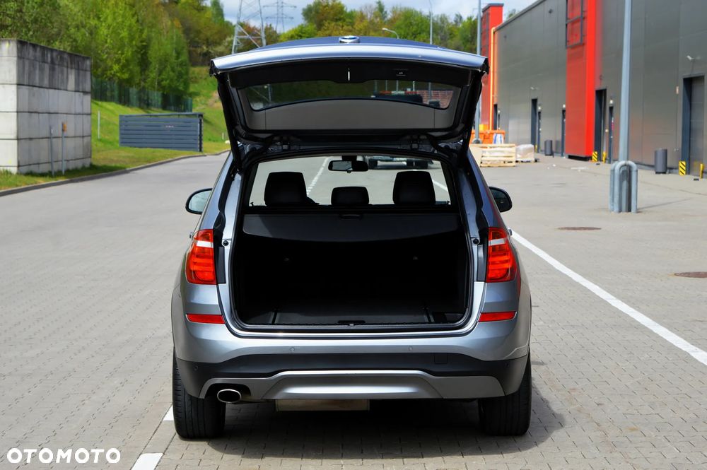 BMW X3 xDrive20d xLine - 30