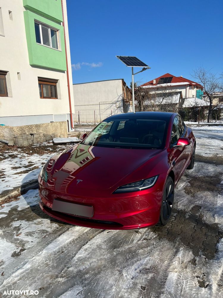 Tesla Model 3 RWD - 1