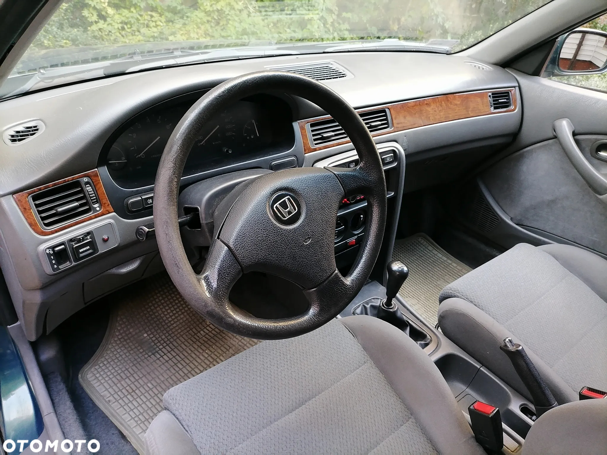 Honda Civic 1.4i - 10
