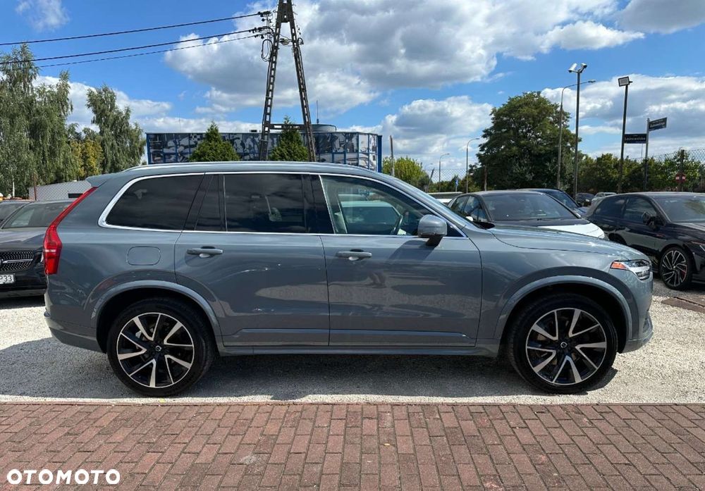 Volvo XC 90 - 4