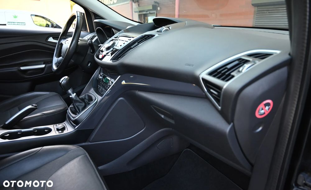 Ford Kuga - 20