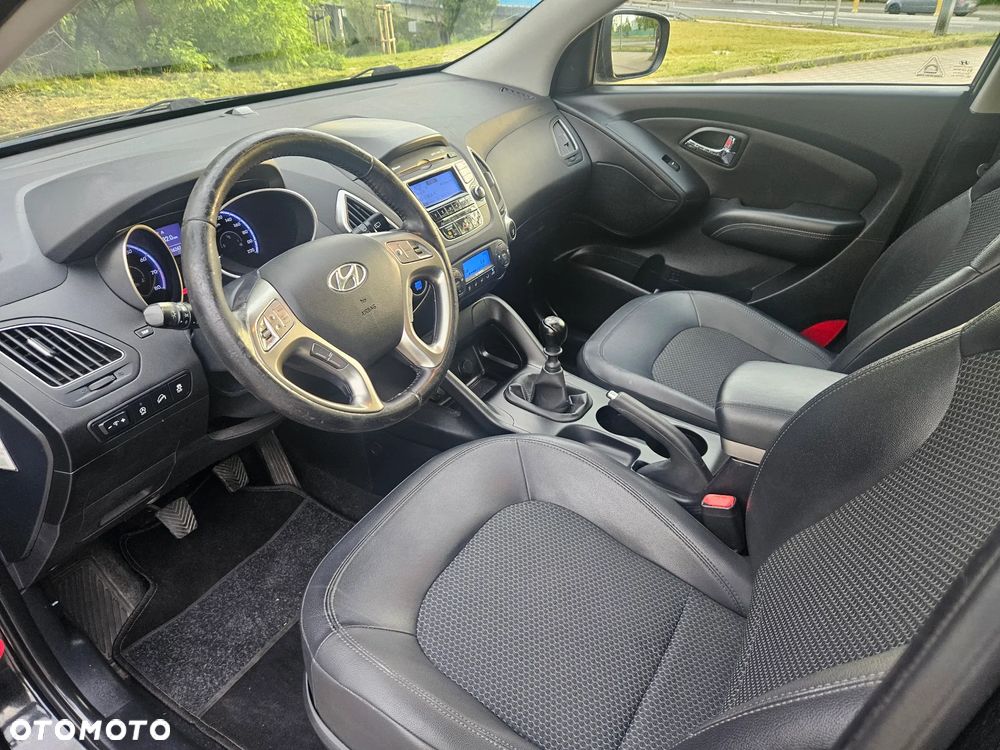 Hyundai ix35 1.6 2WD blue Comfort - 15