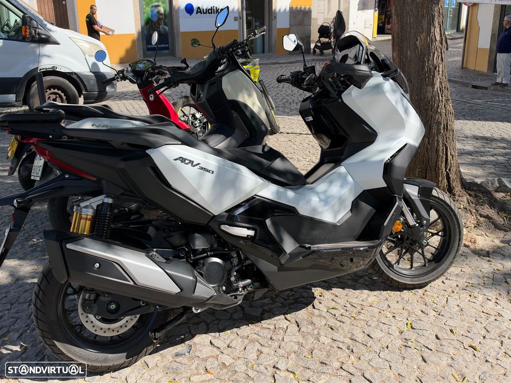 Honda ADV 350 - 4