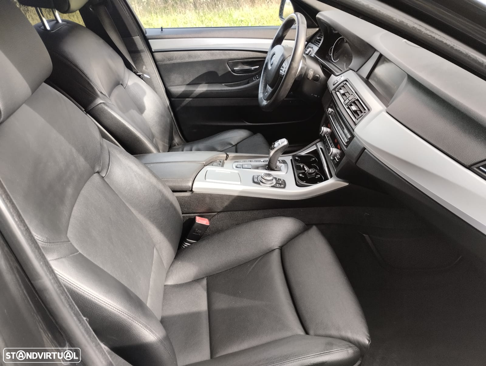 BMW M550d xDrive Auto - 27