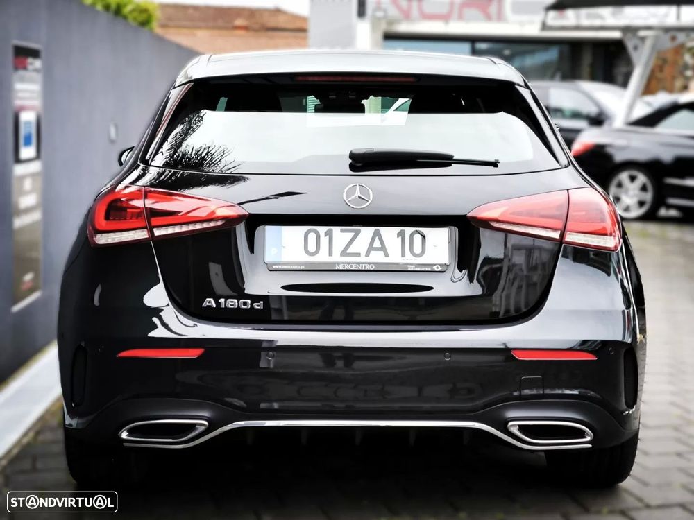 Mercedes-Benz A 180 d AMG Line - 13