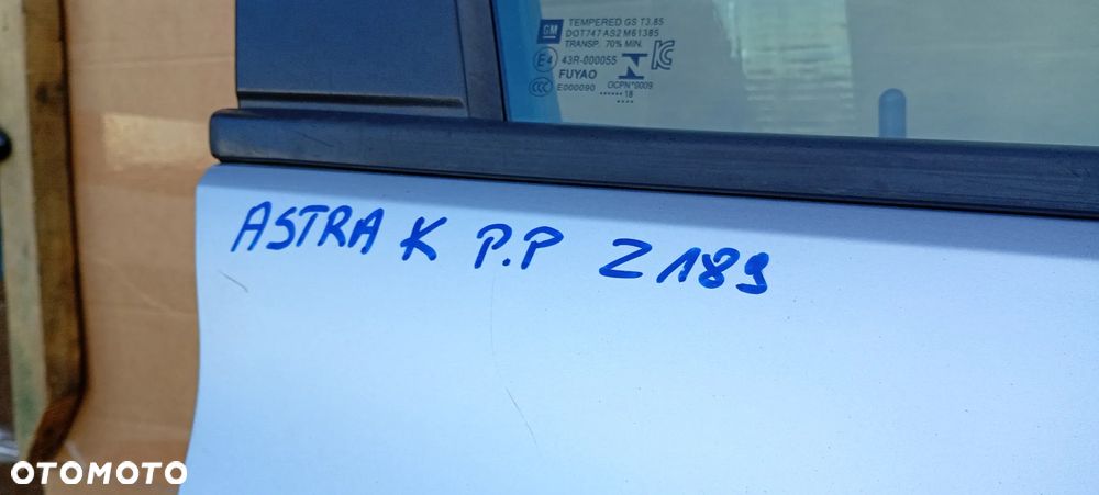 Drzwi prawy przód przednie Opel Astra K Z189 - 7