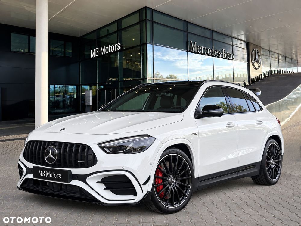 Mercedes-Benz GLA - 1