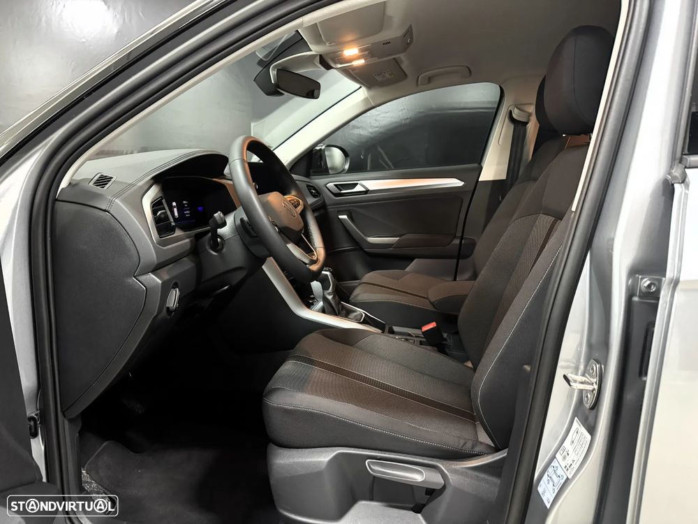 VW T-Roc 1.5 TSI Urban DSG - 7