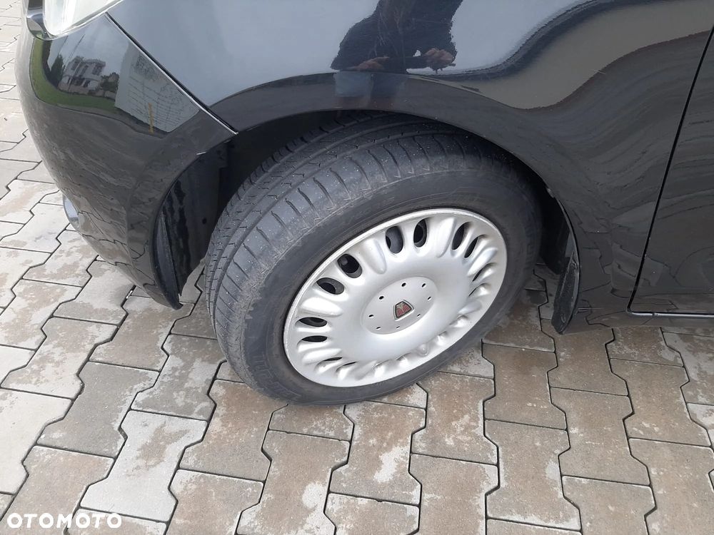 Toyota Yaris 1.3 Luna - 11