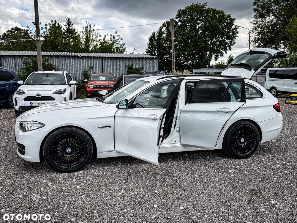 BMW Seria 5 518d Luxury Line - 15