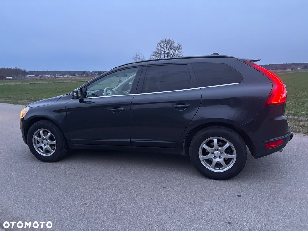 Volvo XC 60 2.4D AWD Kinetic - 5