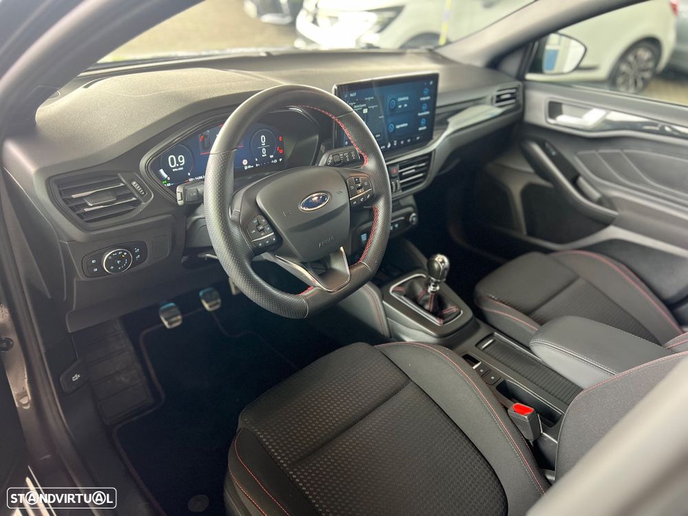 Ford Focus 1.0 EcoBoost MHEV ST-Line X - 7