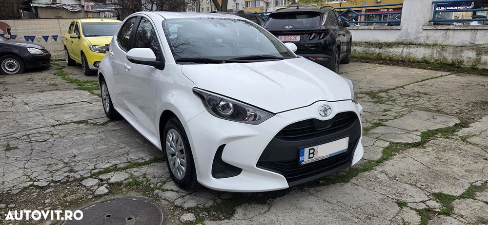 Toyota Yaris 1.5 L Dynamic - 1
