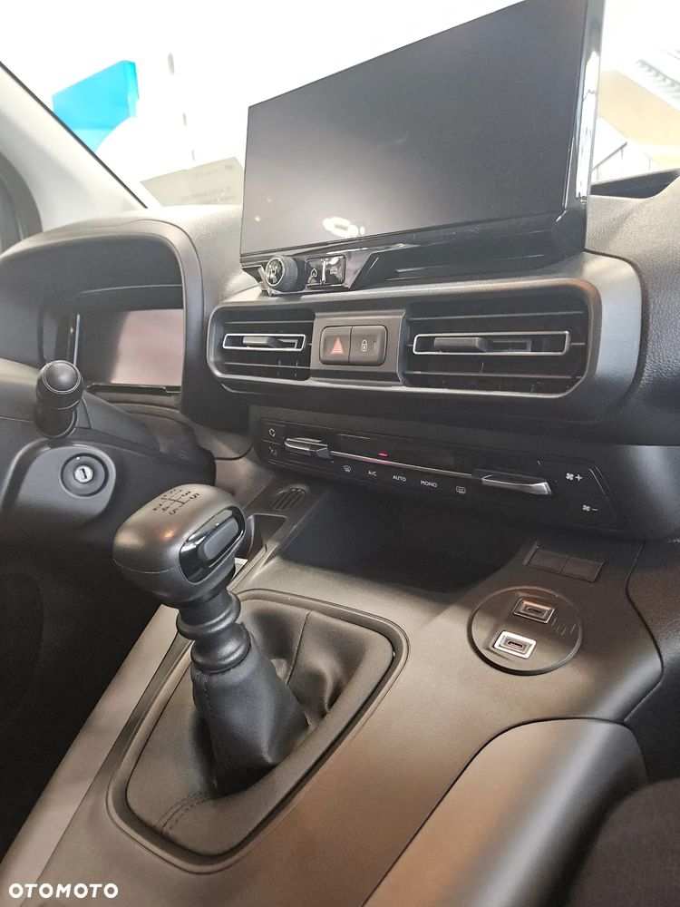 Toyota Proace City Verso 1.5 D-4D Family - 14