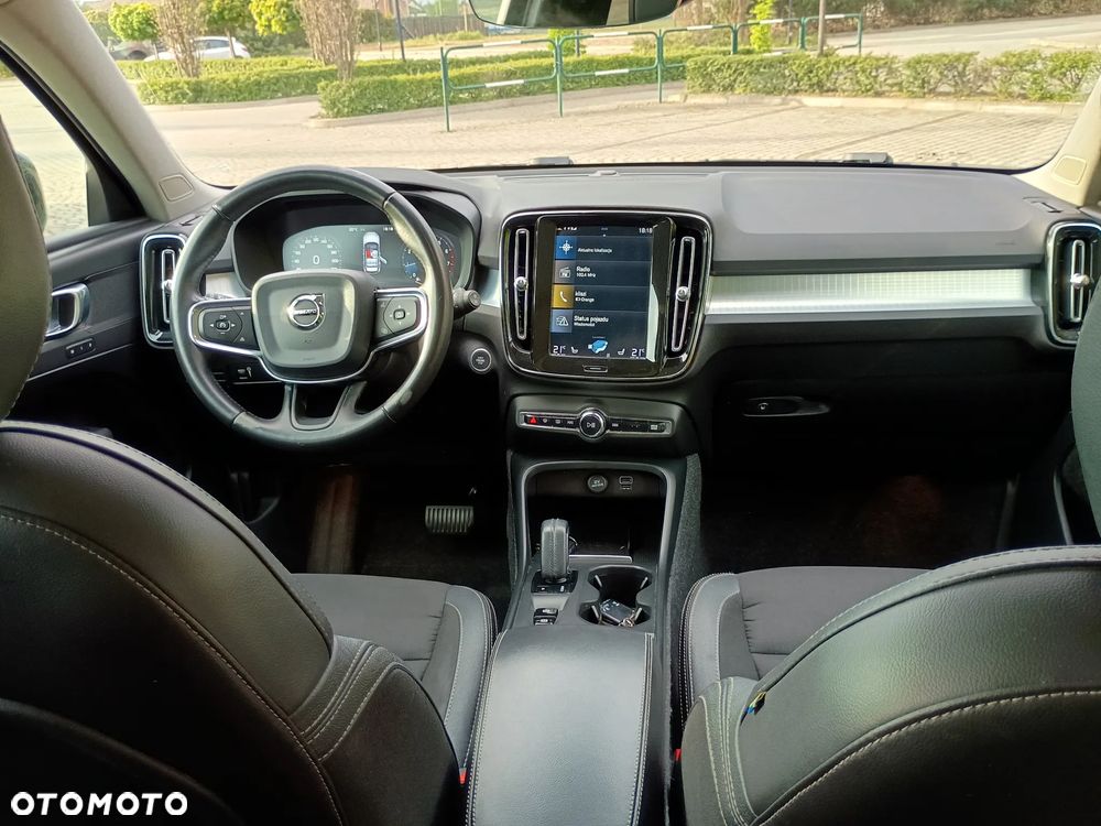 Volvo XC 40 T4 Geartronic Momentum - 26