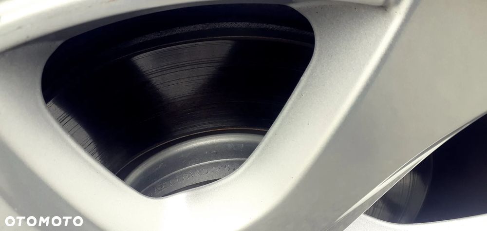 Volvo V40 Cross Country D2 Momentum - 38