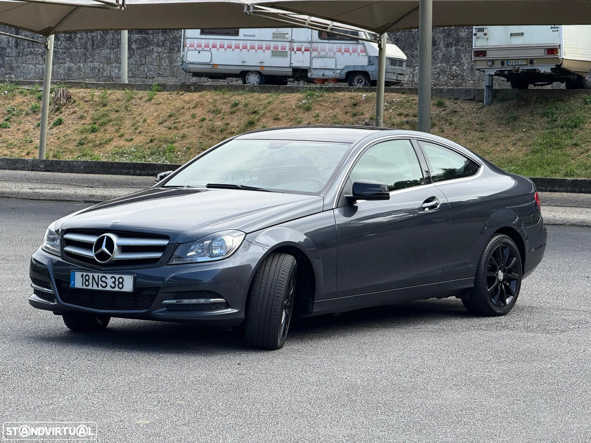 Mercedes-Benz 220 - 3
