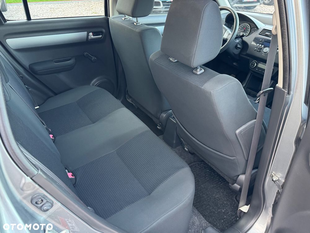 Suzuki Swift - 22