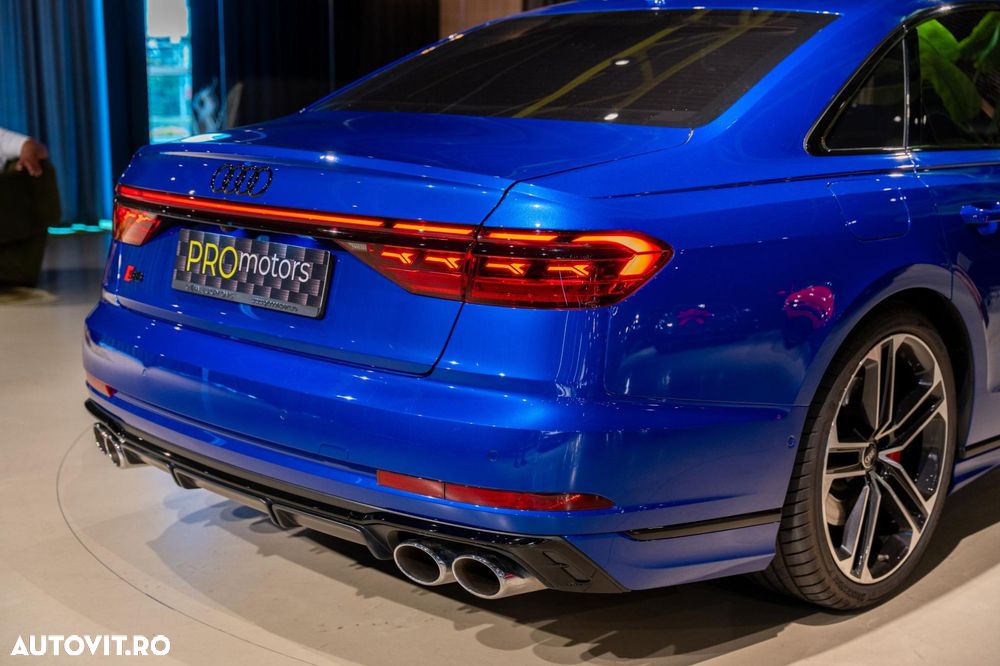 Audi S8 4.0 TFSI quattro Tiptronic - 36
