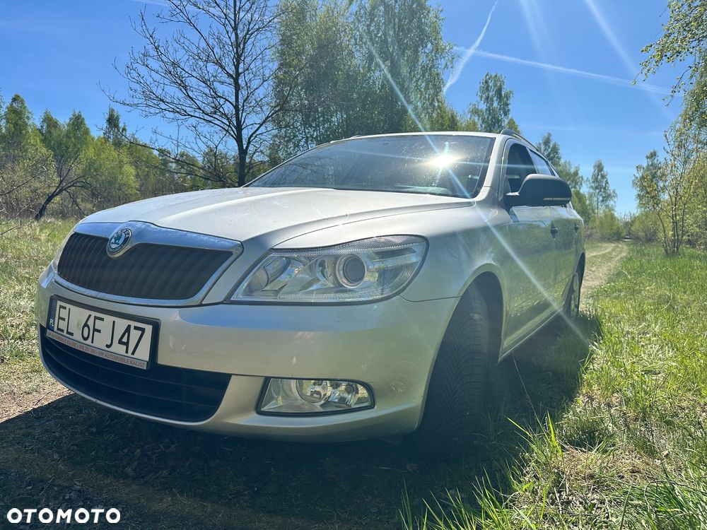 Skoda Octavia 1.6 Combi - 2
