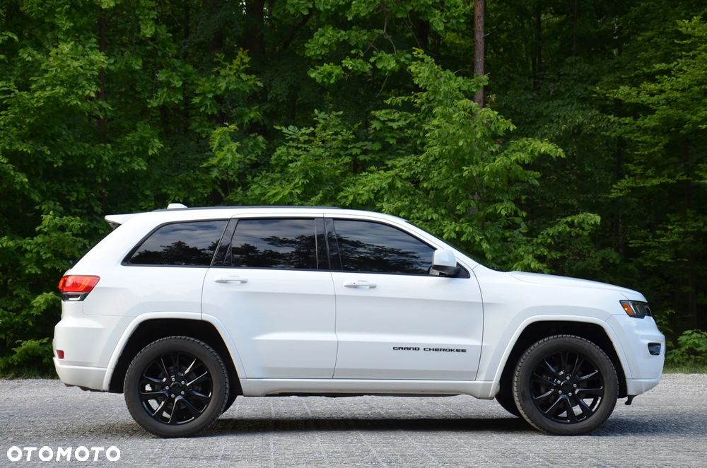Jeep Grand Cherokee - 6
