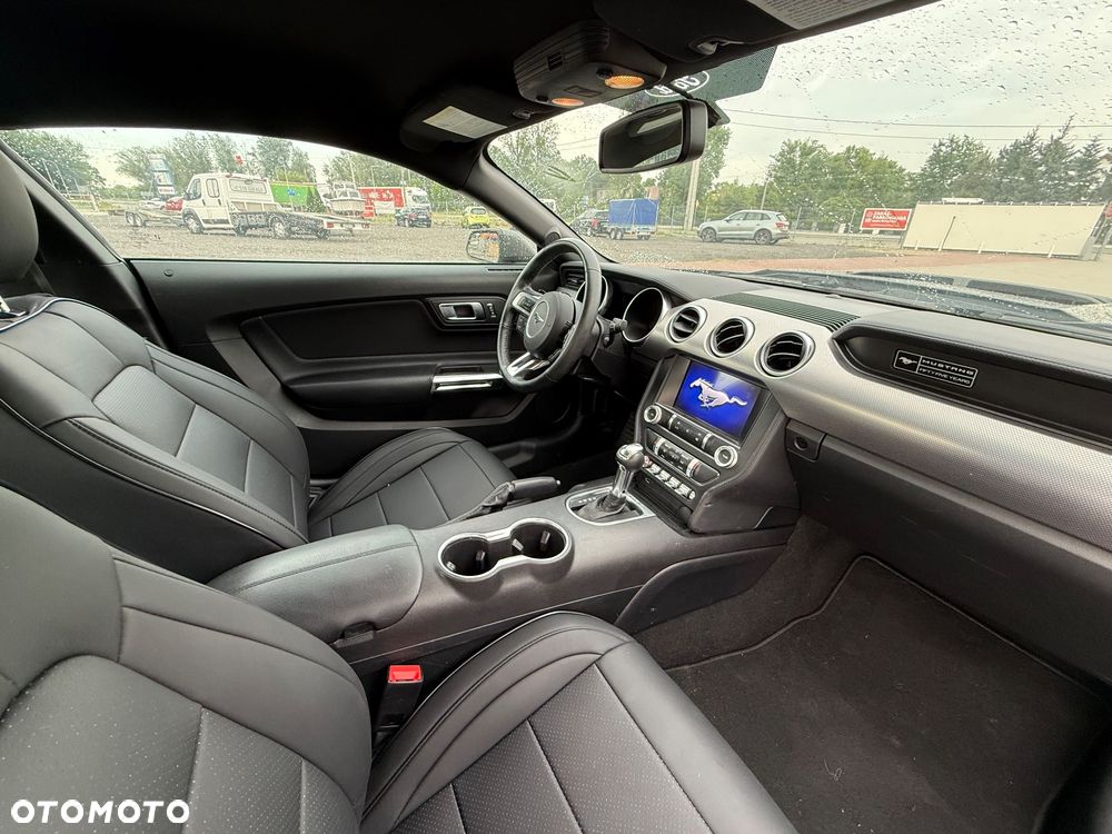 Ford Mustang 2.3 Eco Boost - 8