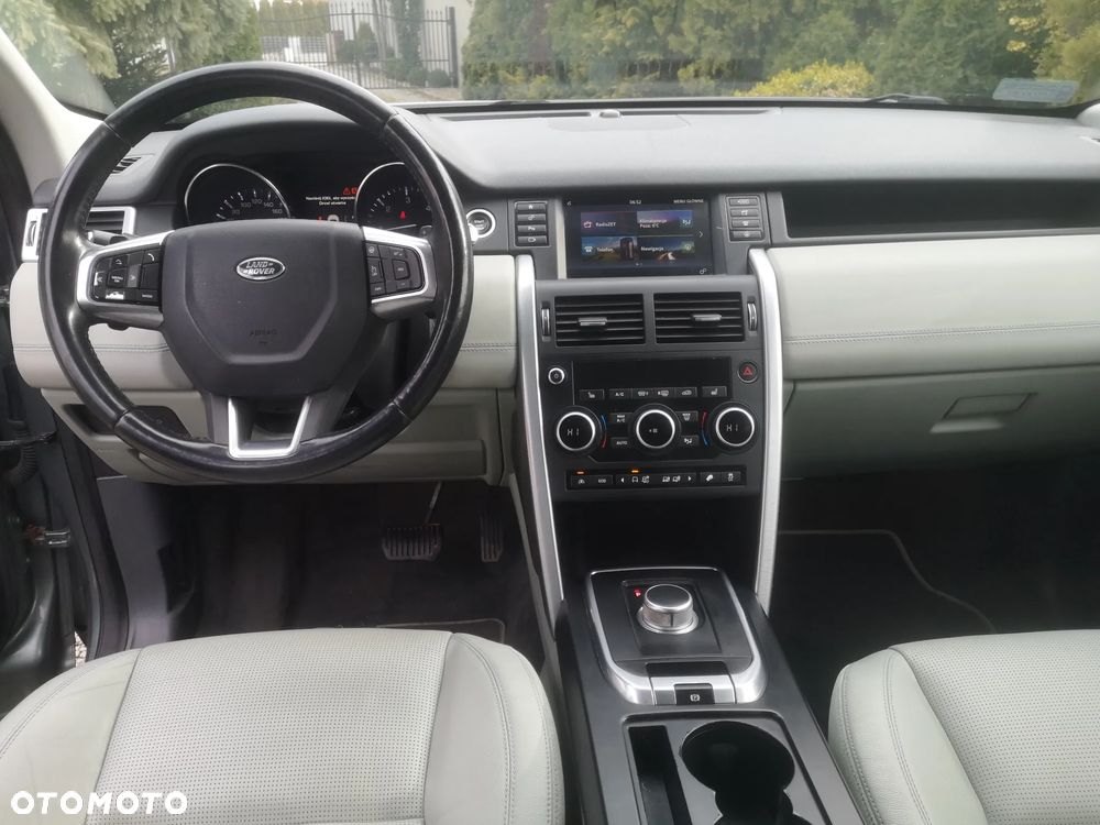 Land Rover Discovery Sport - 5