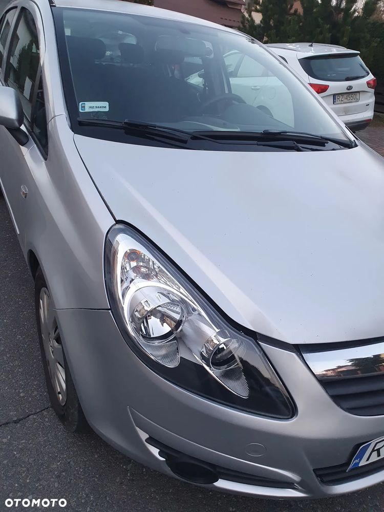 Opel Corsa 1.2 16V Essentia - 6