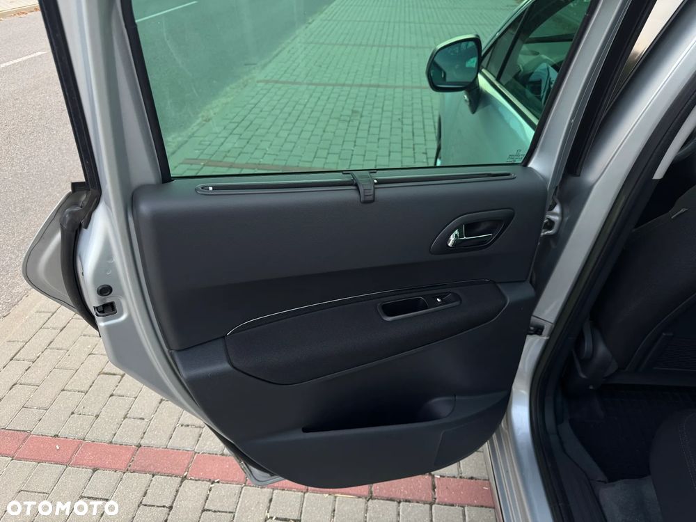 Peugeot 3008 2.0 HDi Allure - 16