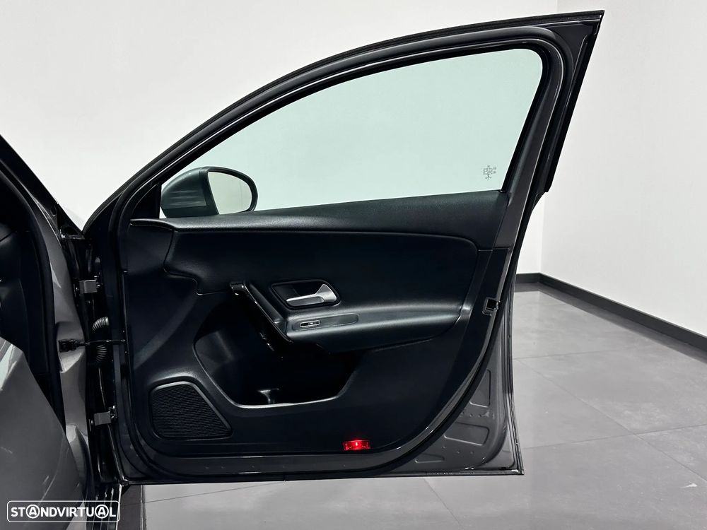 Mercedes-Benz A 180 d Progressive Aut. - 38