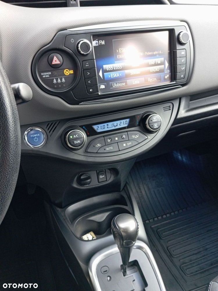 Toyota Yaris - 18