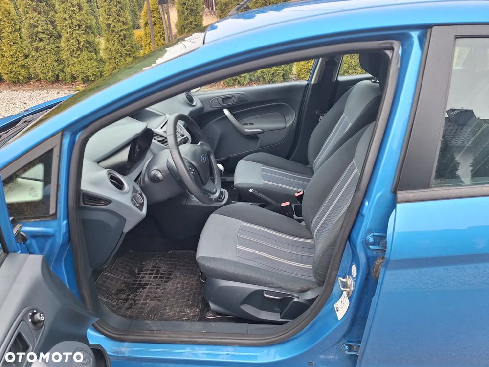 Ford Fiesta - 6