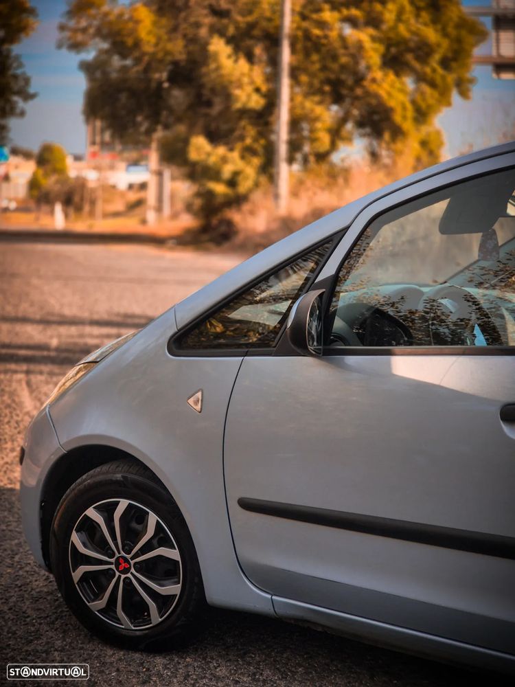 Mitsubishi Colt 1.1 Invite - 9