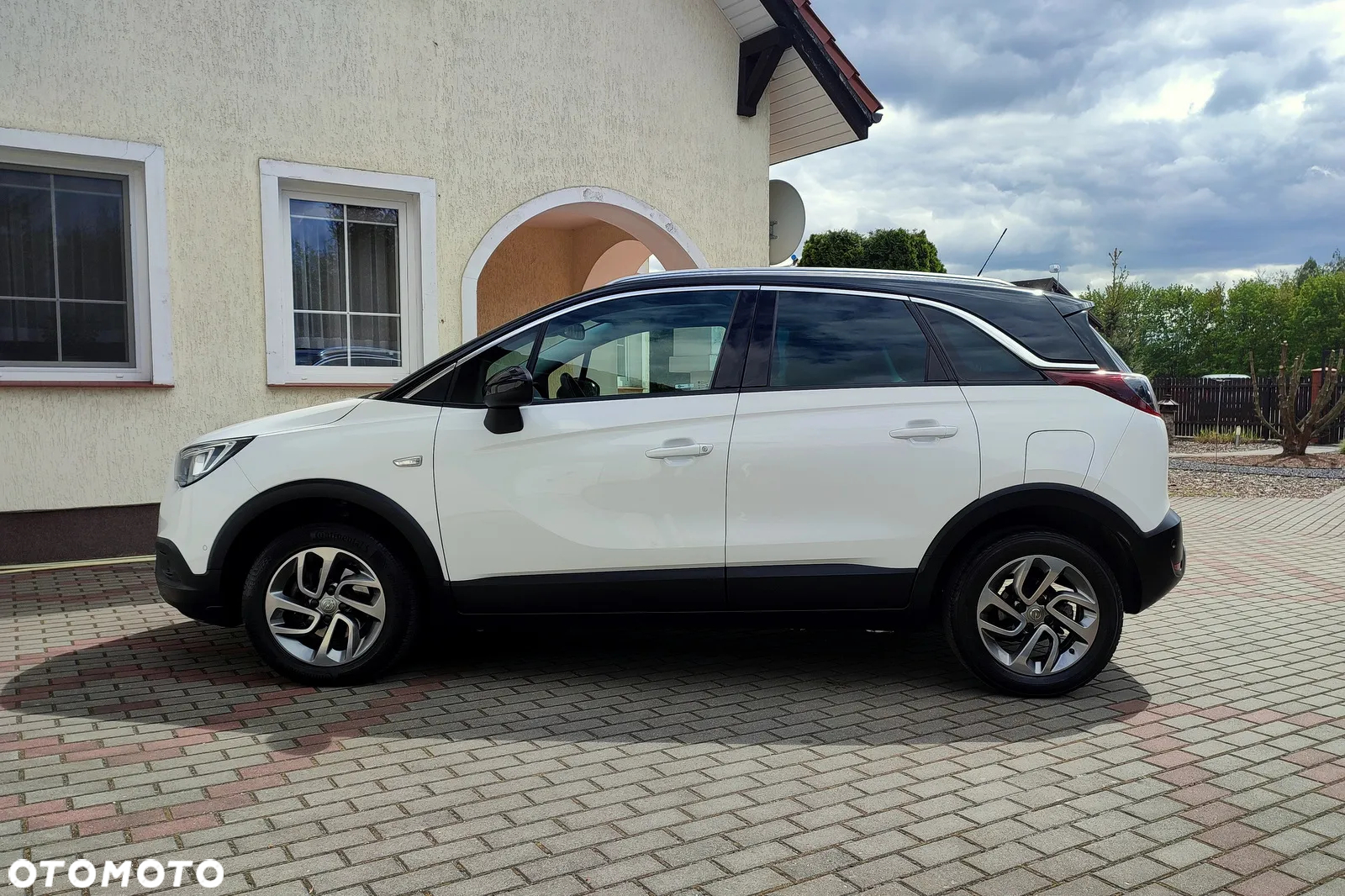 Opel Crossland X 1.2 T Elite S&S - 22