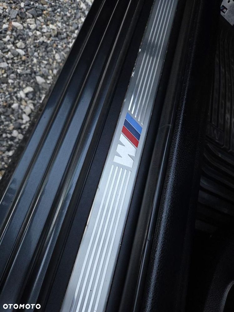 BMW Seria 5 520d - 29
