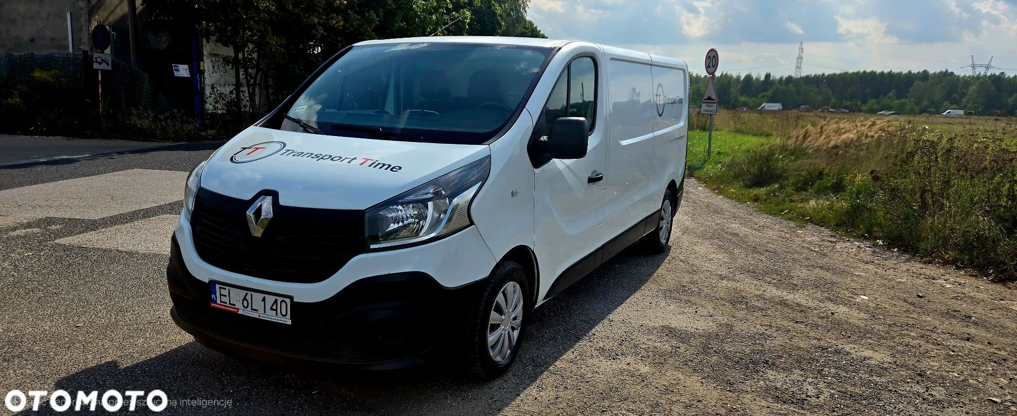 Renault TRAFIC - 1