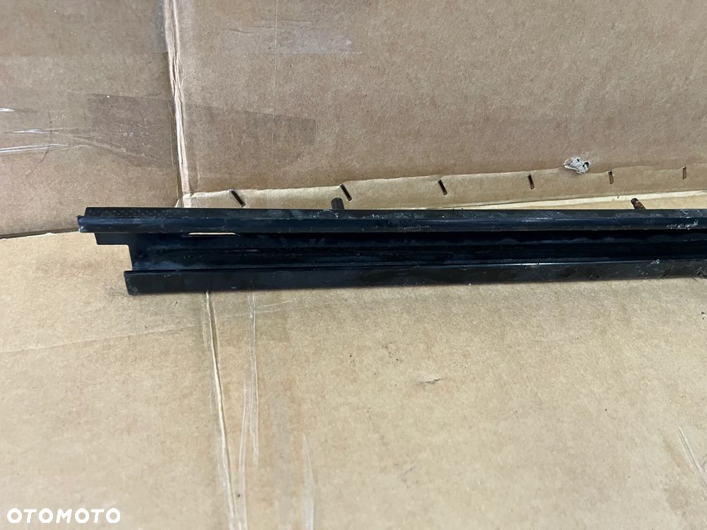 Szyna drzwi przesuwnych lewych lewa Renault Trafic III Vivaro B - 2