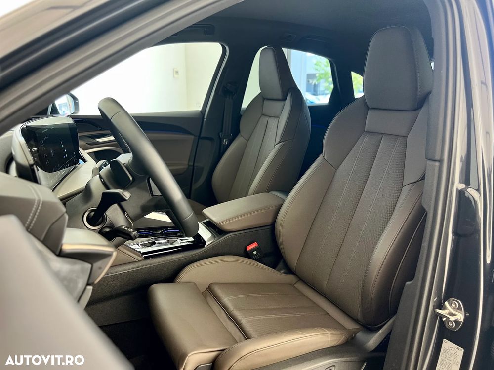 Audi Q5 Sportback - 12