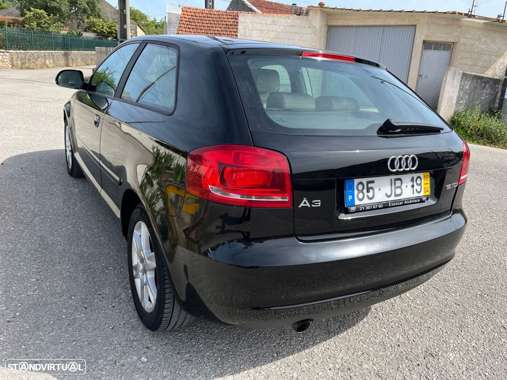 Audi A3 1.6 TDI Sport - 10