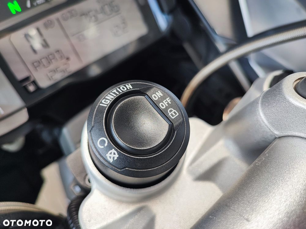 BMW R - 16