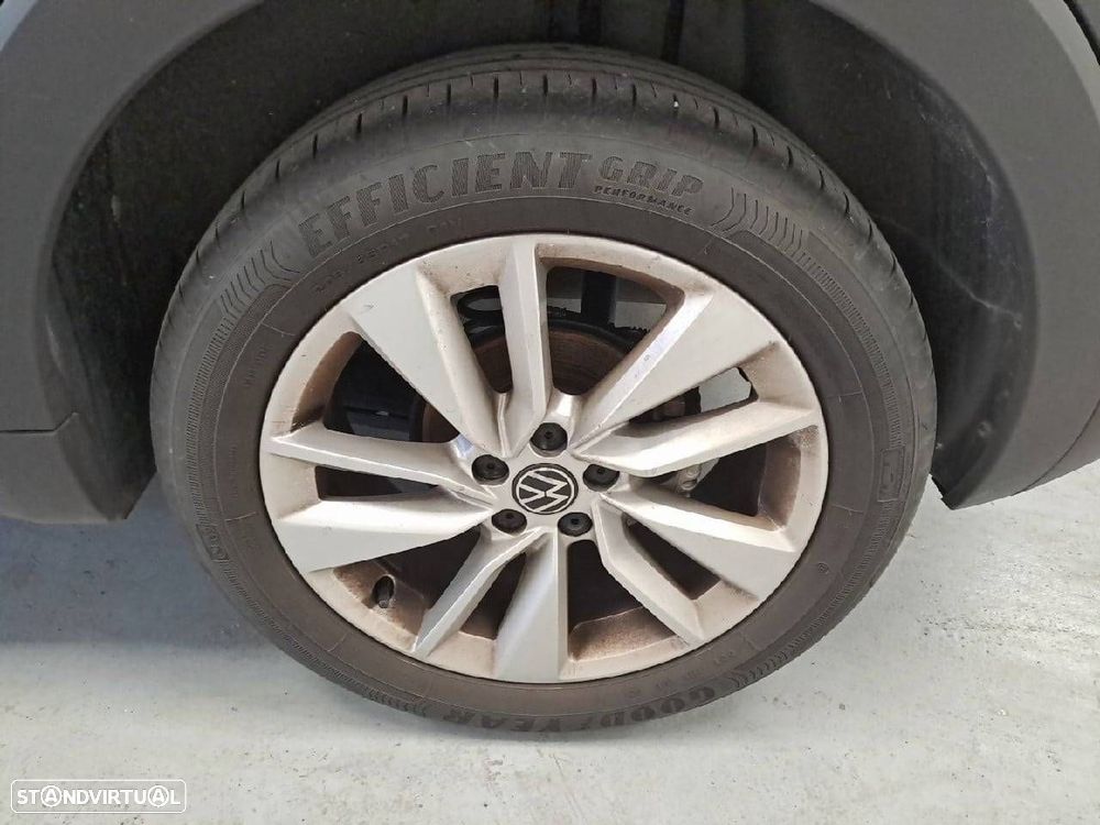 VW T-Cross 1.0 TSI Life DSG - 11