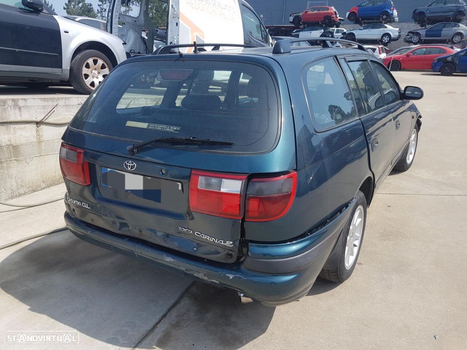 Toyota Carina Sw para peças - 1