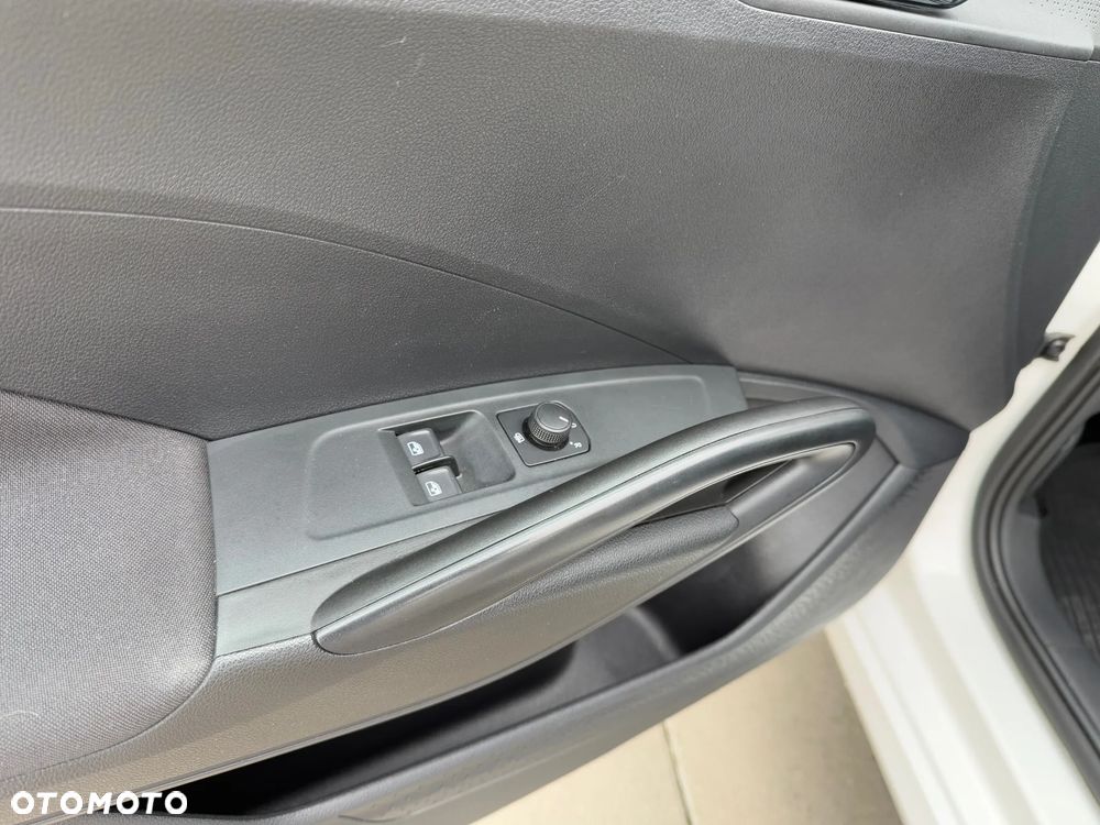 Skoda Fabia 1.0 Ambition - 14