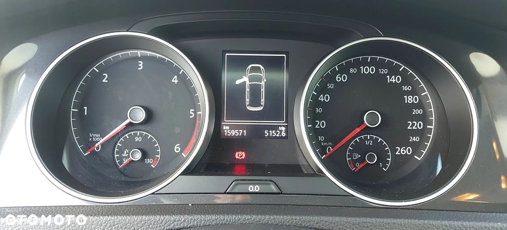 Volkswagen Golf 1.6 TDI BMT Highline - 18