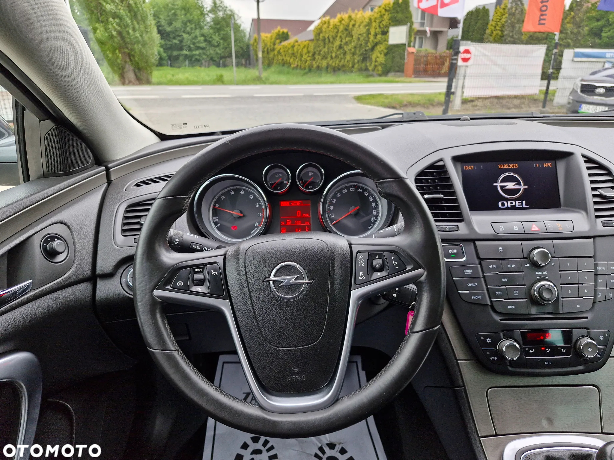 Opel Insignia - 26
