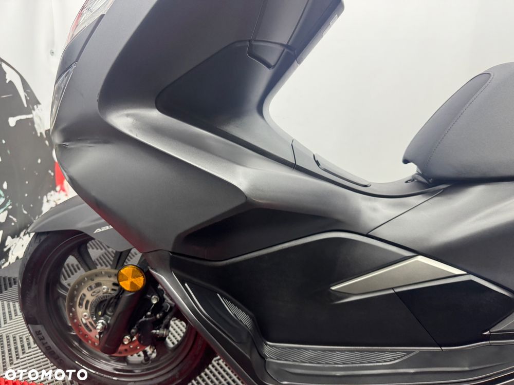 Honda PCX - 11