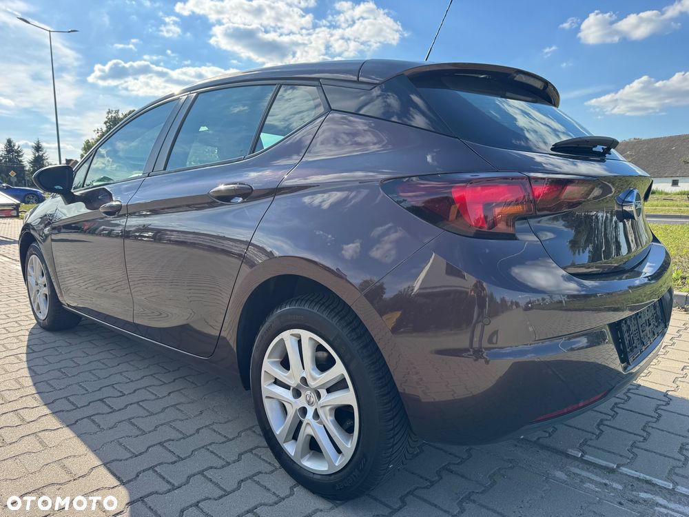 Opel Astra 1.4 T Dynamic - 1